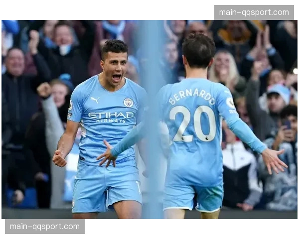 “战报：曼城1-0小胜阿森纳，罗德里第88分钟绝杀，积分追平榜首”